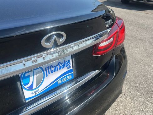 Used 2017 INFINITI Q70 L 3.7 image 44