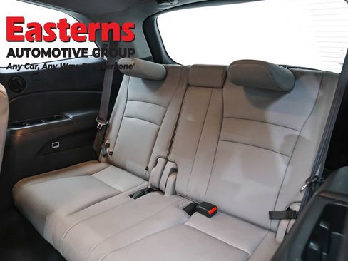 Used 2019 Honda Pilot Touring image 28