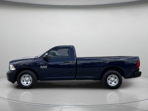 Used 2018 RAM 1500 Express RWD image 5