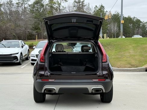 Used 2020 Cadillac XT4 Premium Luxury w/ Technology Package image 15