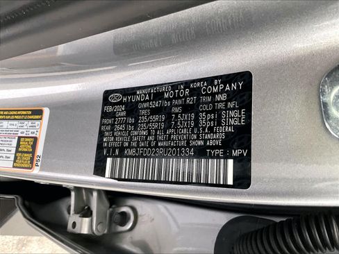 Used 2024 Hyundai Tucson Limited image 36