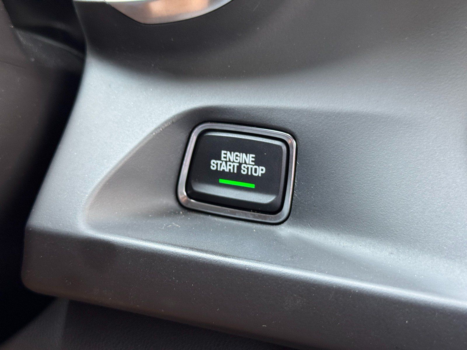 Used 2017 Chevrolet Camaro LT RWD image 21