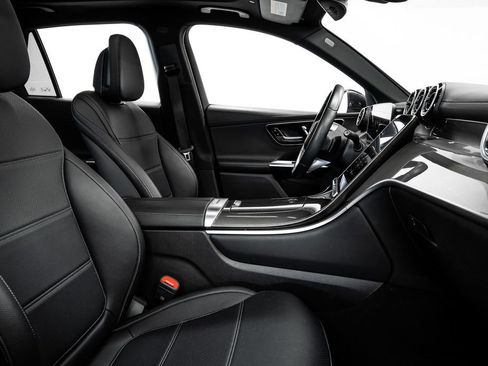 Used 2023 Mercedes-Benz GLC 300 image 30