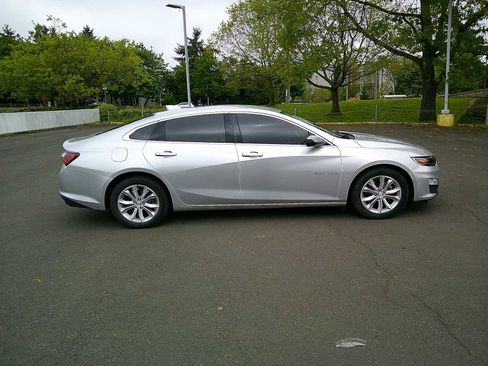 Used 2019 Chevrolet Malibu LT FWD image 6
