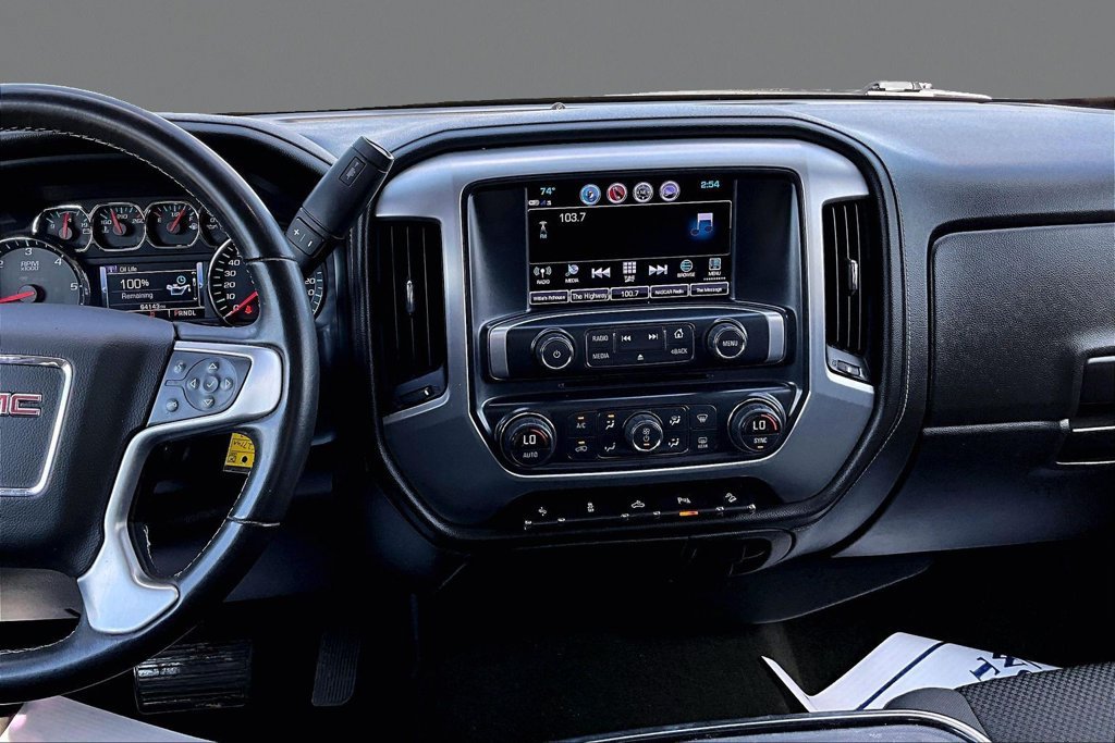 Used 2017 GMC Sierra 1500 SLE w/ SLE Value Package AWD/4WD image 6