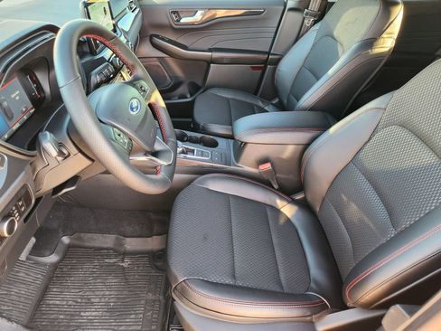 New 2026 Ford Escape ST-Line FWD image 13