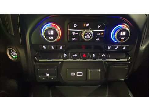 Used 2021 GMC Sierra 3500 AT4 w/ Gooseneck/5TH Wheel Package AWD/4WD image 14
