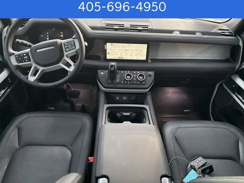 Used 2024 Land Rover Defender 110 S image 23