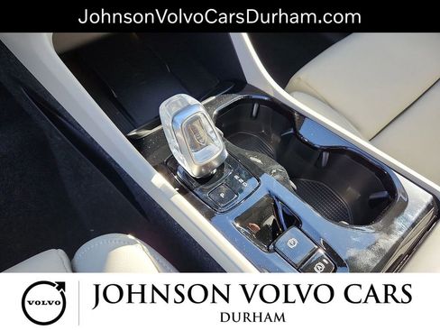 New 2026 Volvo XC40 B5 Plus w/ Protection Package Premier image 15