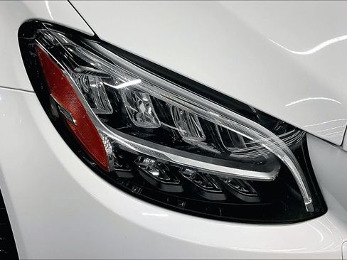 Used 2019 Mercedes-Benz C 300 Sedan image 27