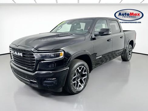 Used 2025 RAM 1500 Laramie w/ Sport Appearance Package AWD/4WD image 5