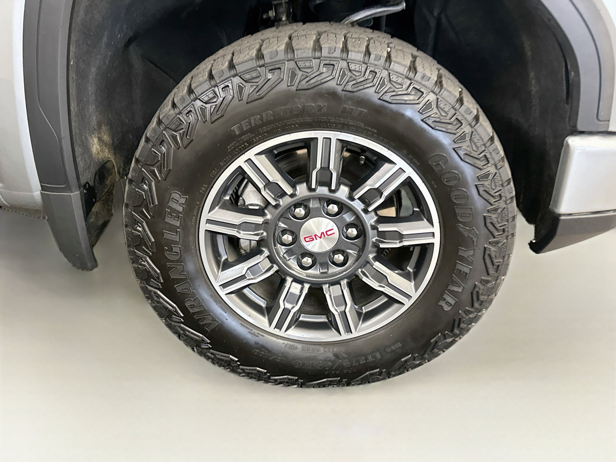 Used 2026 GMC Sierra 1500 AT4 AWD/4WD image 11