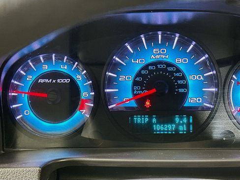 Used 2011 Ford Fusion SE w/ 202A Rapid Spec Order Code image 18