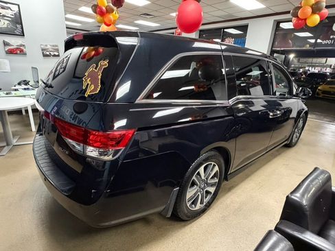 Used 2016 Honda Odyssey Touring Elite image 9
