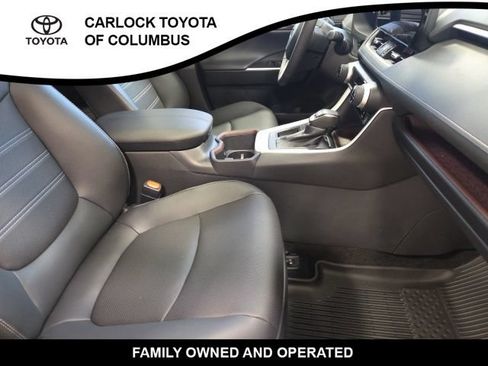 Used 2025 Toyota RAV4 Limited FWD image 21