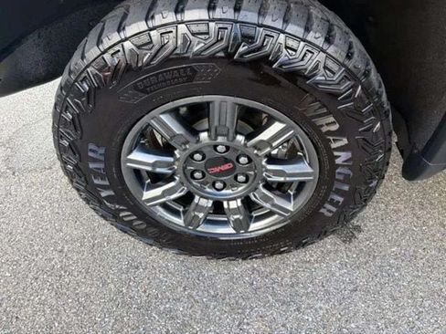 Used 2026 GMC Sierra 1500 AT4X AWD/4WD image 45