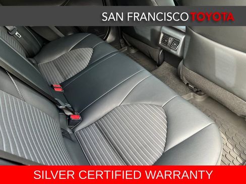 Used 2023 Toyota Camry SE image 18