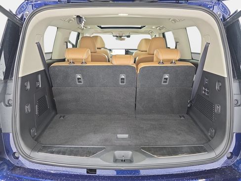 Certified 2025 INFINITI QX80 Sensory AWD/4WD image 32