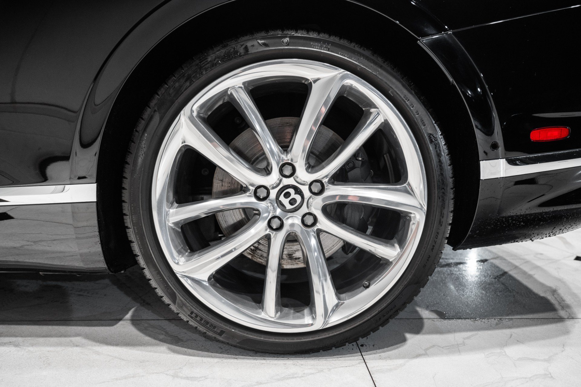 Certified 2023 Bentley Continental GT Azure AWD/4WD image 15