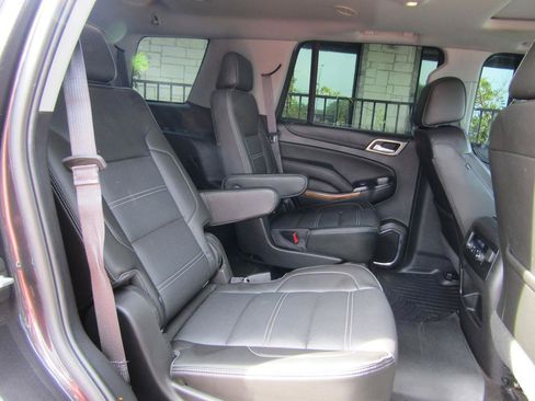 Used 2017 GMC Yukon Denali AWD/4WD image 14