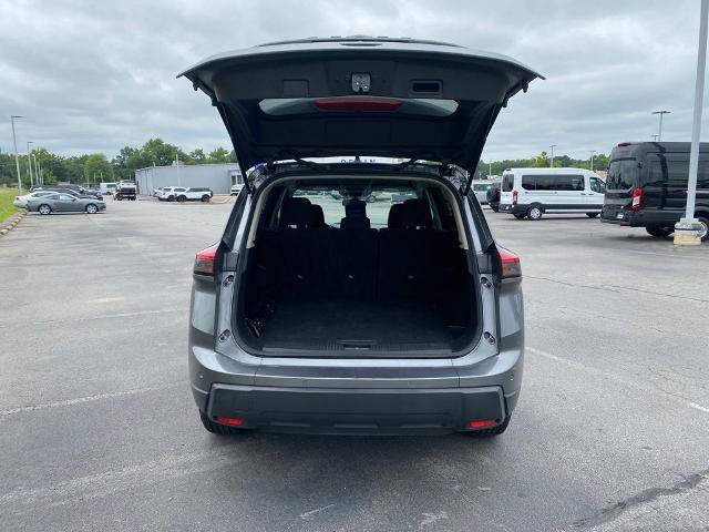 Used 2024 Nissan Rogue S AWD/4WD image 9
