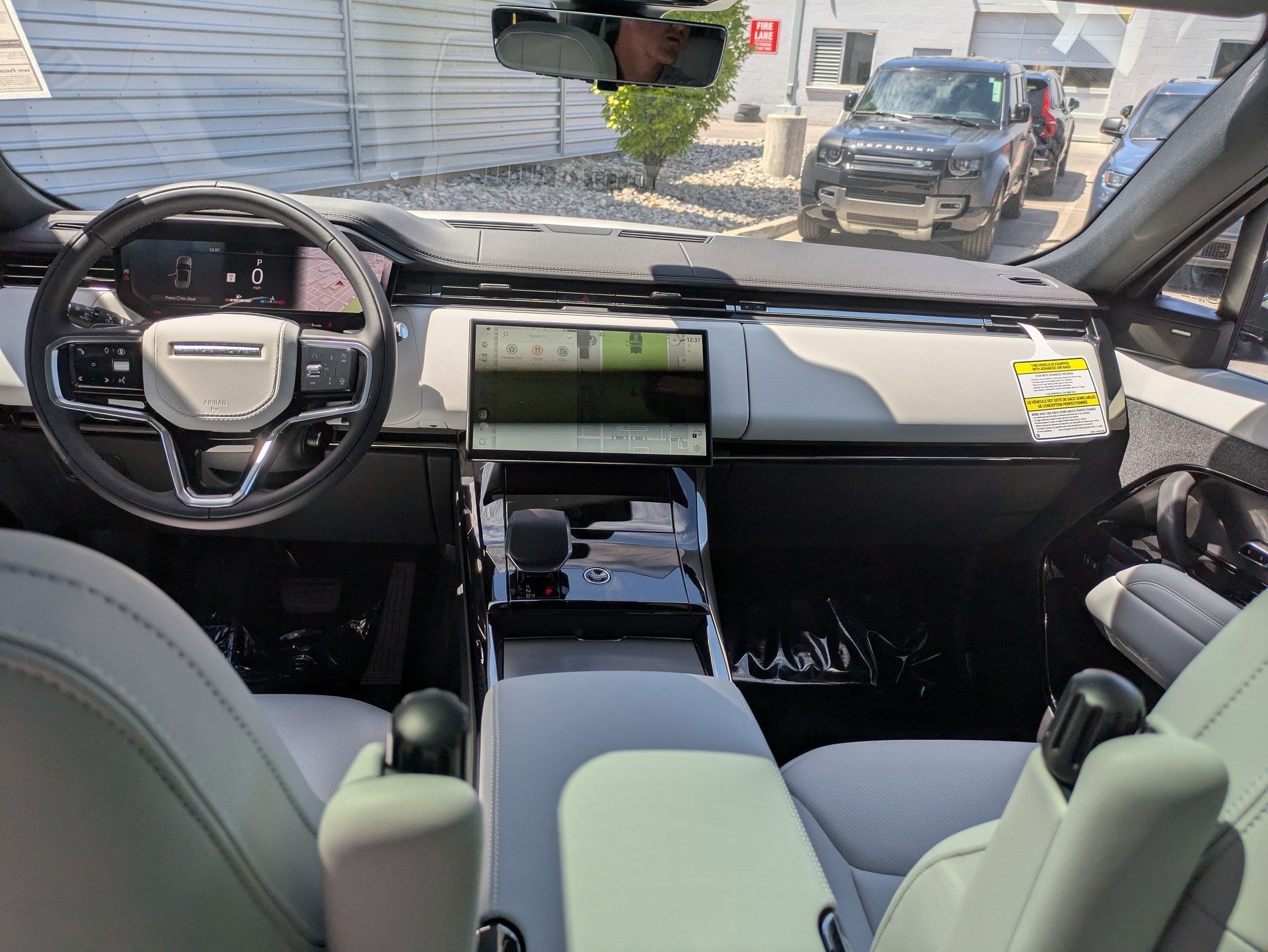 New 2026 Land Rover Range Rover Sport SE AWD/4WD image 25