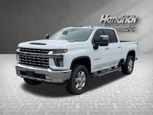 Used 2020 Chevrolet Silverado 2500 LTZ w/ LTZ Premium Package AWD/4WD image 5