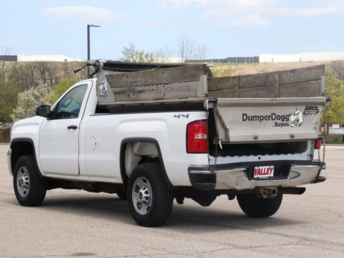 Used 2015 GMC Sierra 2500 4x4 Regular Cab w/ Sierra Convenience Package image 5