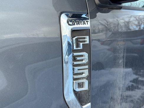 Used 2022 Ford F350 Lariat w/ Lariat Ultimate Package image 6