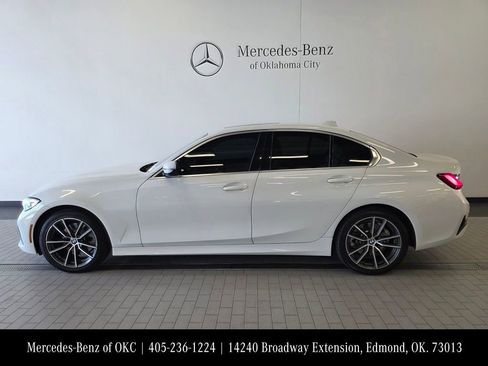 Used 2021 BMW 330i Sedan w/ Premium Package image 4