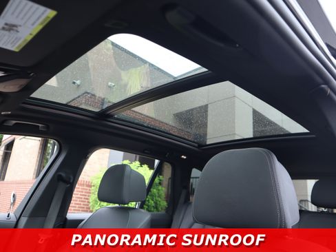 Used 2022 BMW X5 M50i AWD/4WD image 28