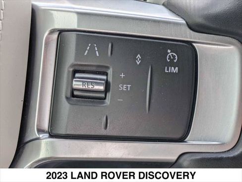 Used 2023 Land Rover Discovery HSE R-Dynamic AWD/4WD image 16