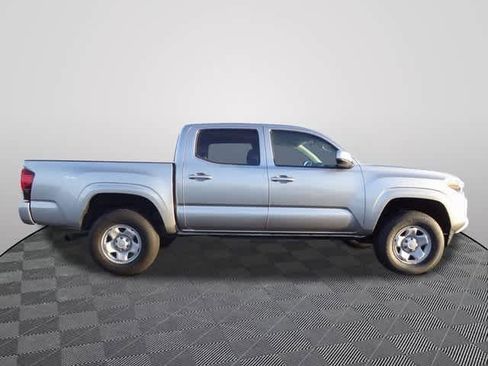Used 2023 Toyota Tacoma SR image 4