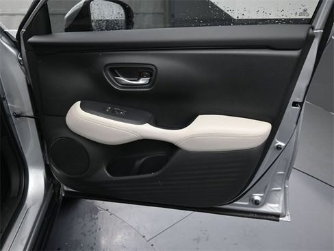 New 2026 Honda HR-V LX image 19