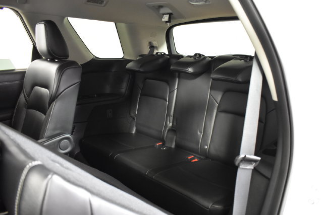 Certified 2024 Nissan Pathfinder SL w/ SL Premium Package AWD/4WD image 34