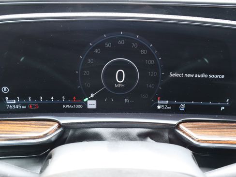 Used 2021 Cadillac Escalade ESV Premium Luxury image 27