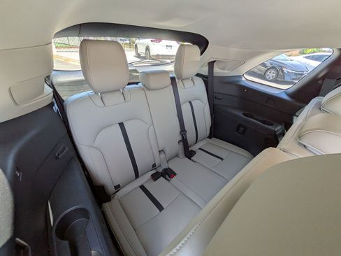 Used 2024 MAZDA CX-90 Plug-In Hybrid w/ Preferred AWD/4WD image 34