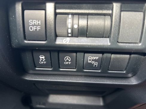 Used 2020 Subaru Crosstrek 2.0i Limited w/ Popular Package #4 image 22