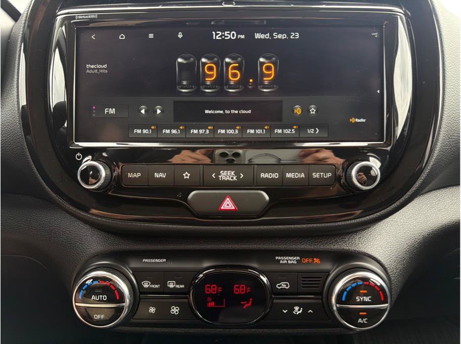 Used 2022 Kia Soul EX FWD image 20