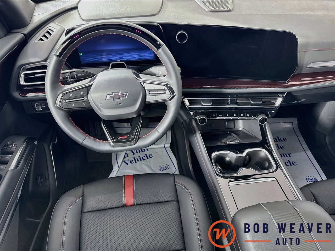 New 2026 Chevrolet Traverse RS w/ LPO, Floor Liner Package AWD/4WD image 27
