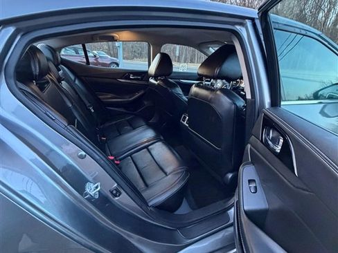 Used 2022 Nissan Maxima SV w/ Floor Mat Group image 13