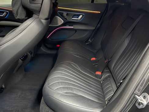 Certified 2023 Mercedes-Benz EQS 580 580 image 38