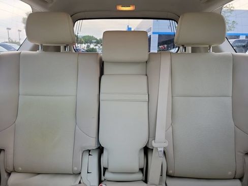 Used 2019 Lexus GX 460 Premium w/ Premium Package AWD/4WD image 13
