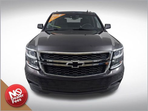 Used 2017 Chevrolet Tahoe LT w/ Luxury Package RWD image 9