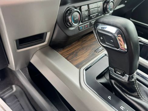 Used 2020 Ford F150 Lariat AWD/4WD image 37