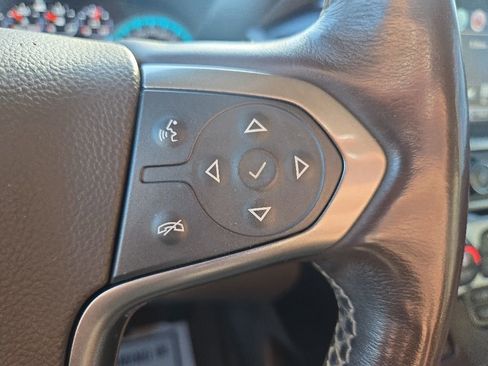 Used 2018 Chevrolet Tahoe Premier AWD/4WD image 43