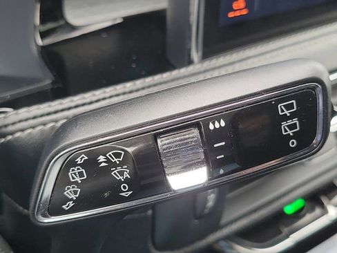 Certified 2023 Lincoln Corsair AWD w/ Equipment Group 101A image 14