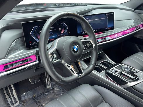 Used 2024 BMW 740i 740i M SPORT,NAV,CAM,PANO,BLIN image 14