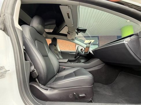 Used 2023 Tesla Model 3 Long Range image 9