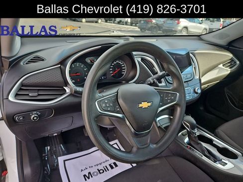 Used 2024 Chevrolet Malibu LT FWD image 10